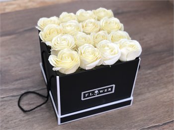 פרחי סבון FLOWER BOX / שמנת
